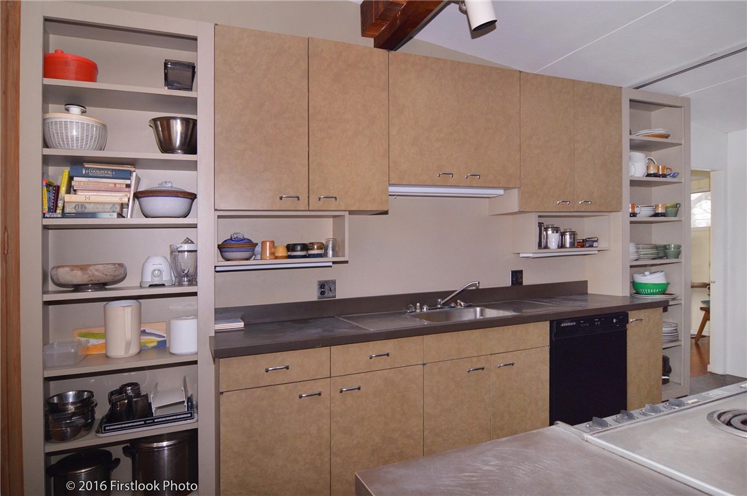 61 Warrens Point Road Little Compton, RI 02837 - Photo 7 of 20