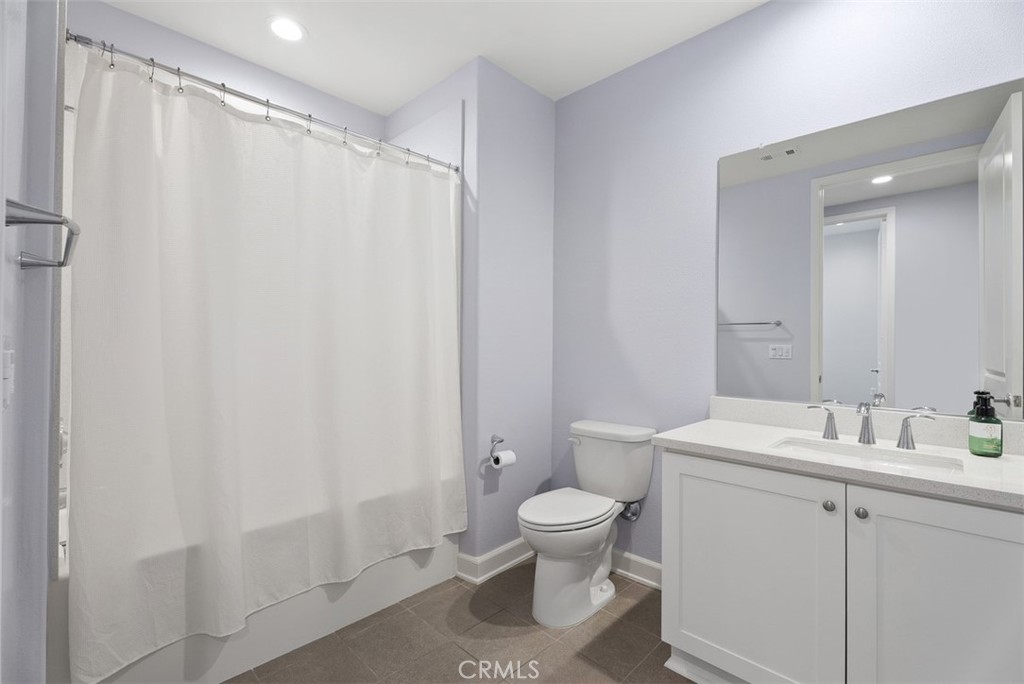 179 Follyhatch Irvine, CA 92618 - Photo 11 of 48