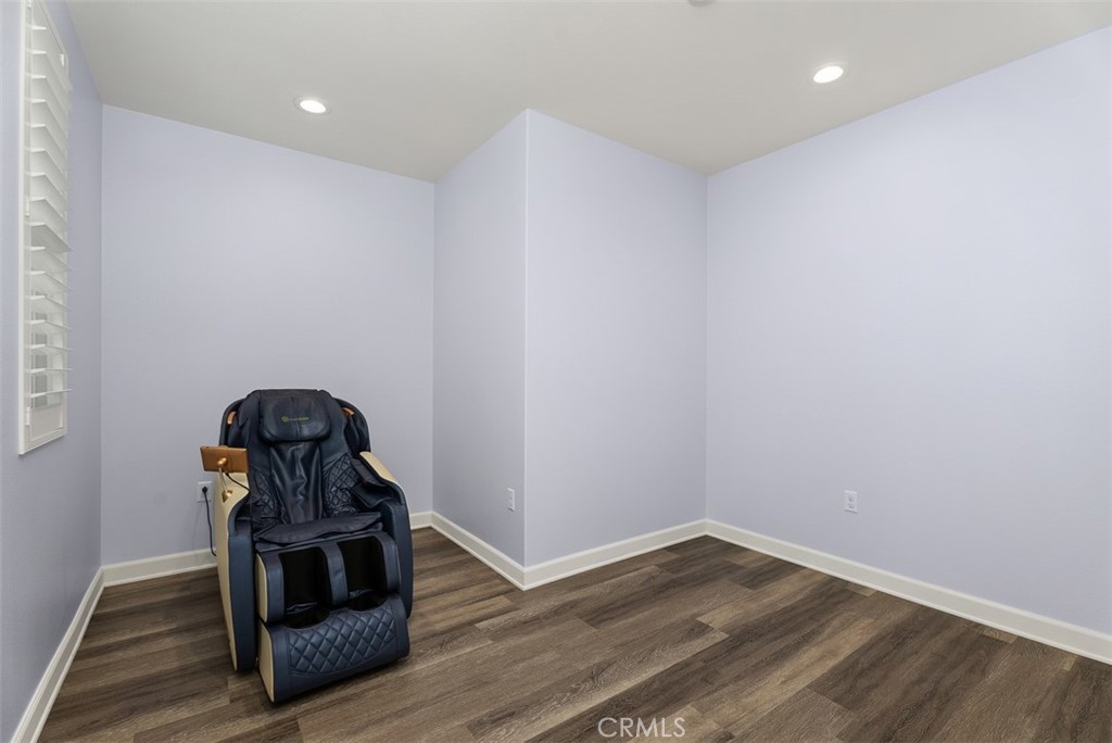 179 Follyhatch Irvine, CA 92618 - Photo 12 of 48 a view of a livingroom with wooden floor