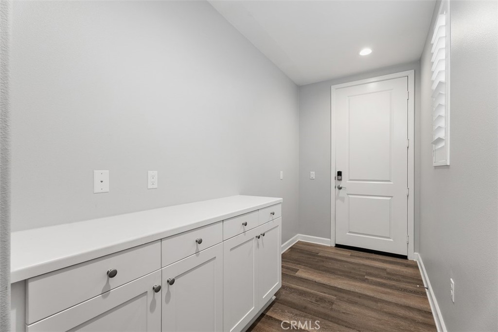 179 Follyhatch Irvine, CA 92618 - Photo 15 of 48 a view of a hallway with closet