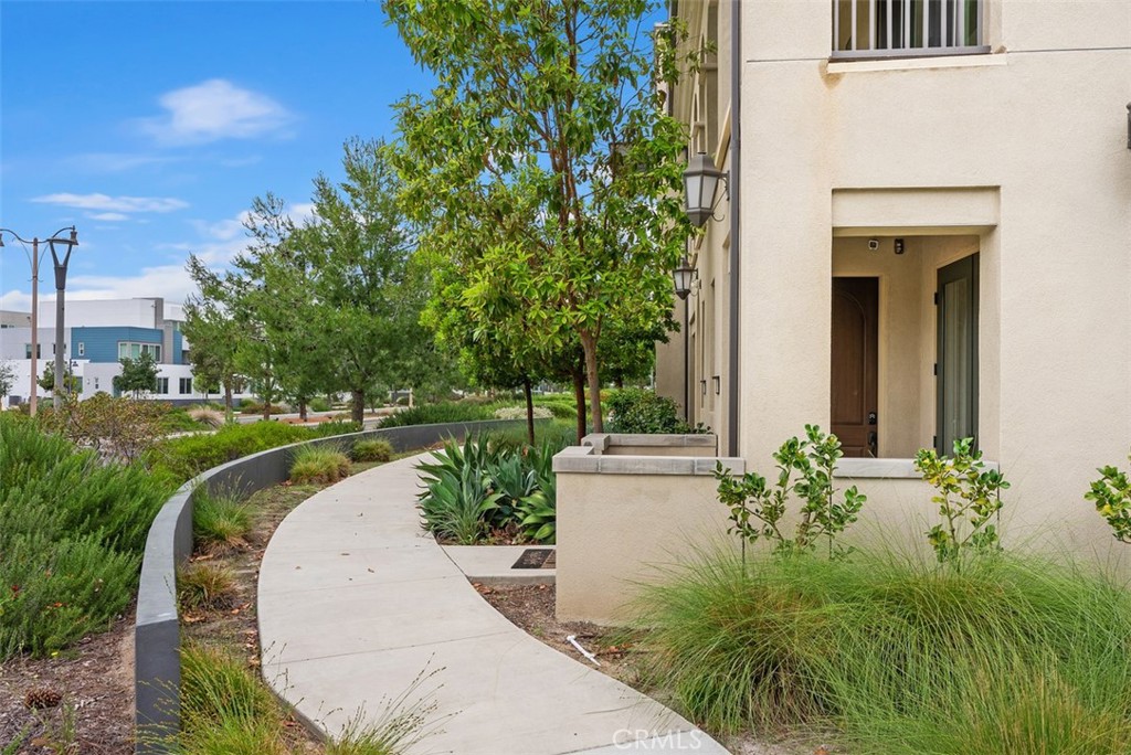 179 Follyhatch Irvine, CA 92618 - Photo 18 of 48