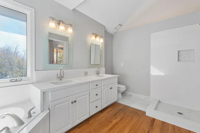 $440,000 | 2515 Meadow Grove Circle, Wichita, KS 67205