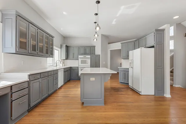 $440,000 | 2515 Meadow Grove Circle, Wichita, KS 67205