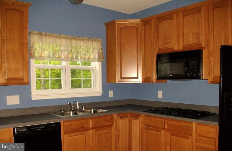 6731 North Stuart Road King George, VA 22485 - Photo 3 of 7 Kitchen