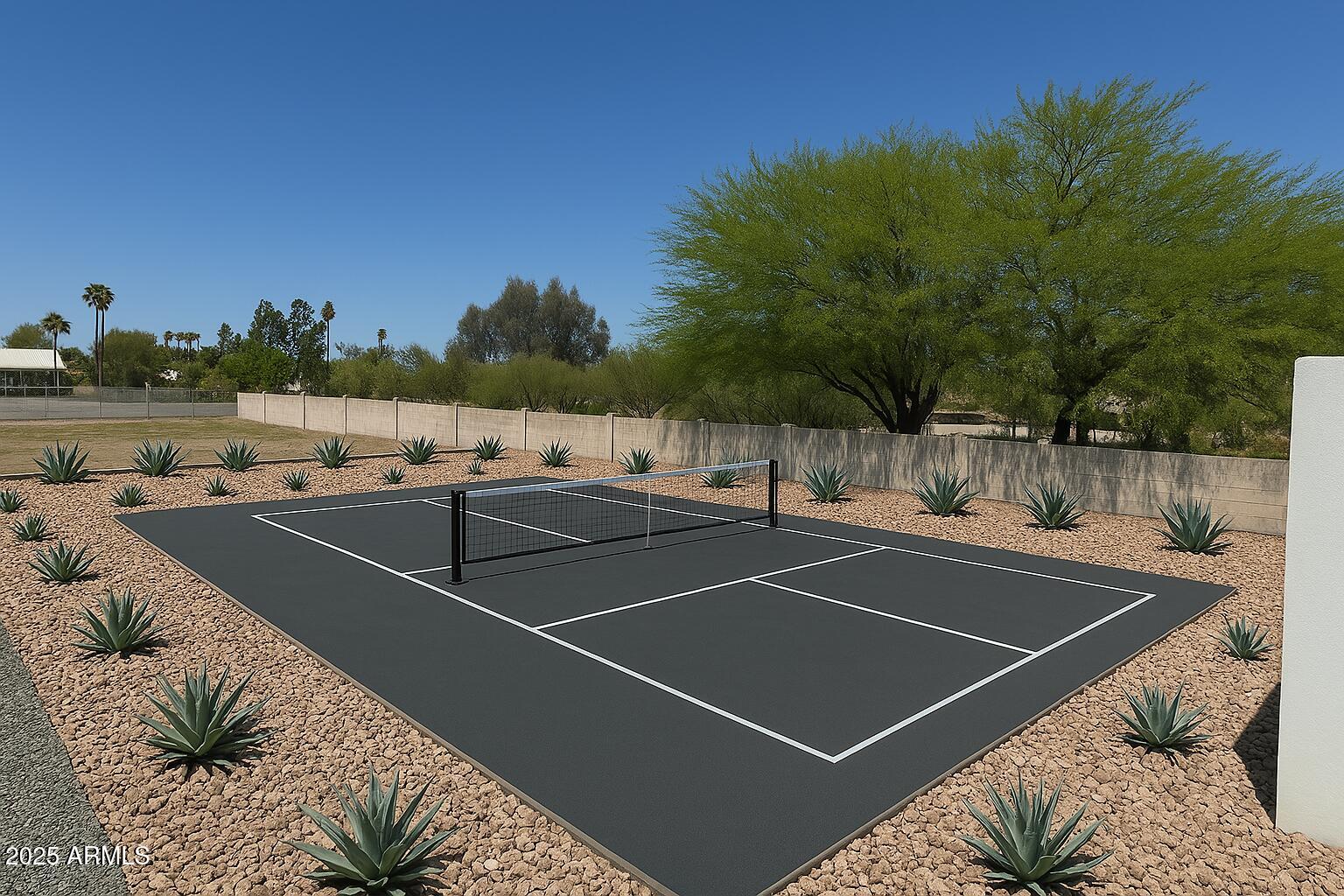 10310 North 37th Street Phoenix, AZ 85028 - Photo 45 of 51 a view of a tennis court