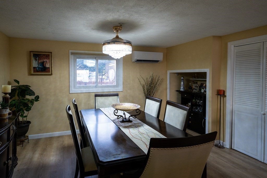 9 Woodland Road Holbrook, MA 02343 - Photo 5 of 19 Gallery Image 5