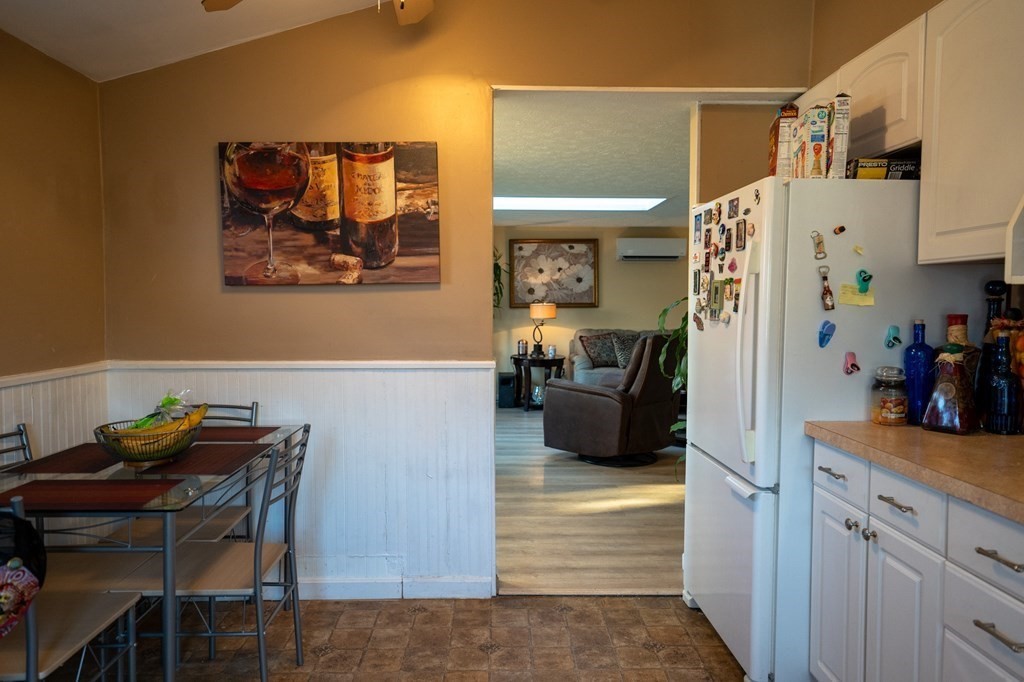 9 Woodland Road Holbrook, MA 02343 - Photo 10 of 19 Gallery Image 10