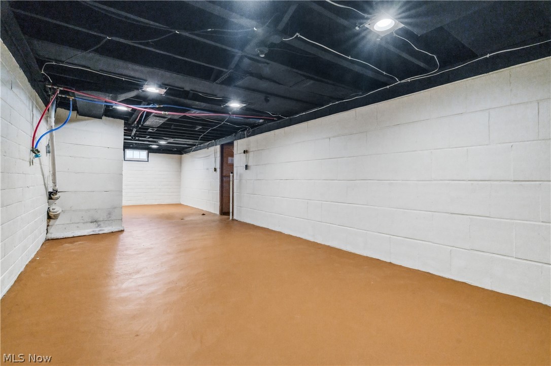 1769 Paradise Road Orrville, OH 44667 - Photo 30 of 36 Basement