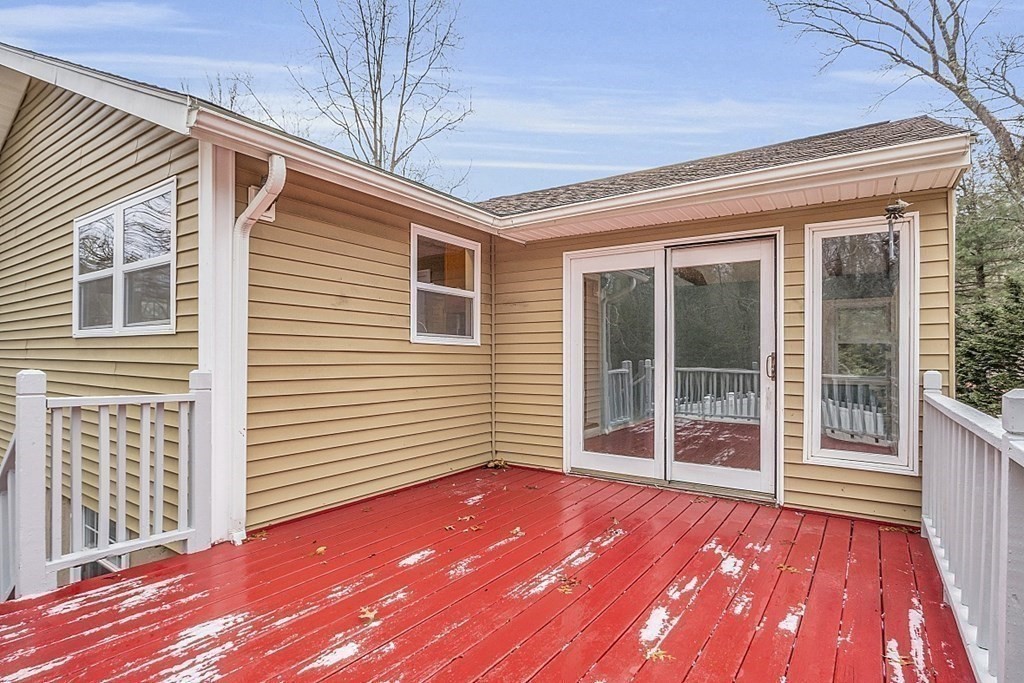23 Charles Street Georgetown, MA 01833 - Photo 12 of 42 Gallery Image 12