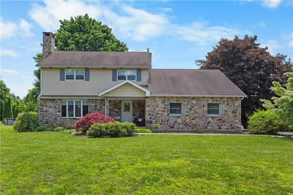 $483,900 | 679 Cherry Hill Road, Nazareth, PA 18064