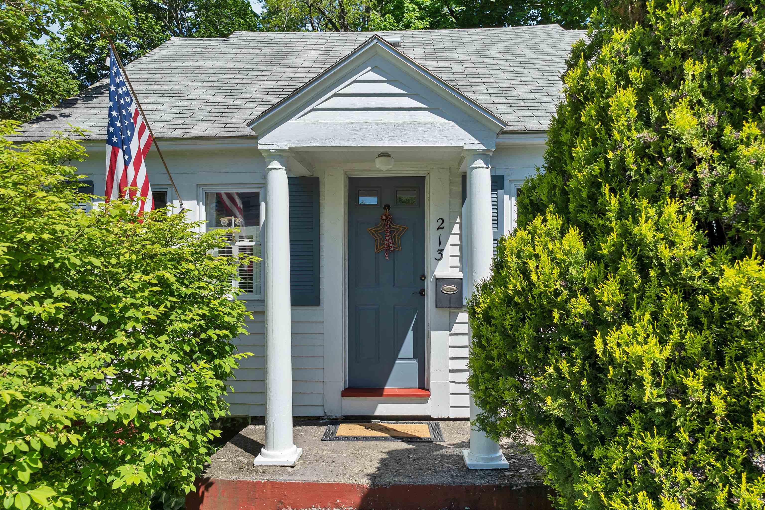 213 Front Street Exeter, NH 03833 - Photo 1 of 48