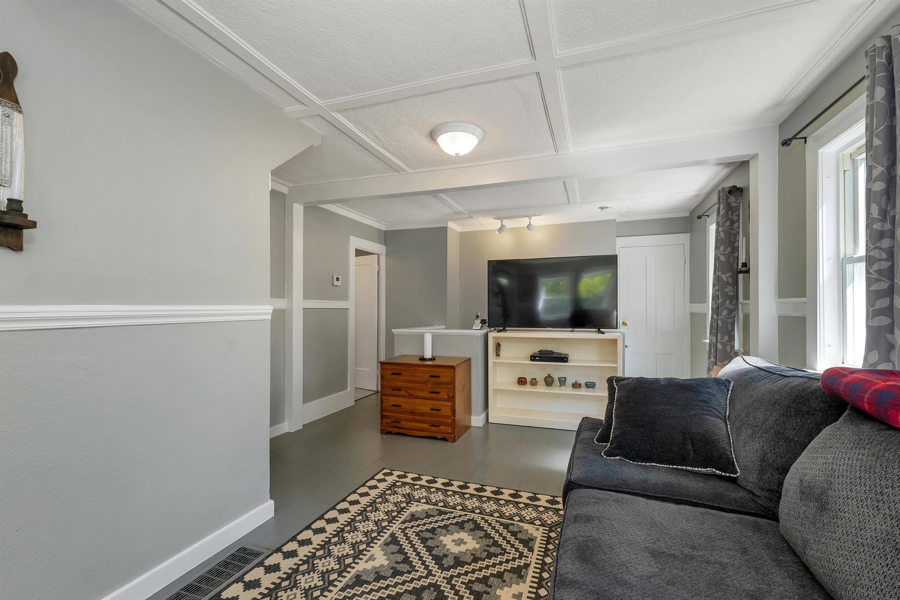 213 Front Street Exeter, NH 03833 - Photo 4 of 48