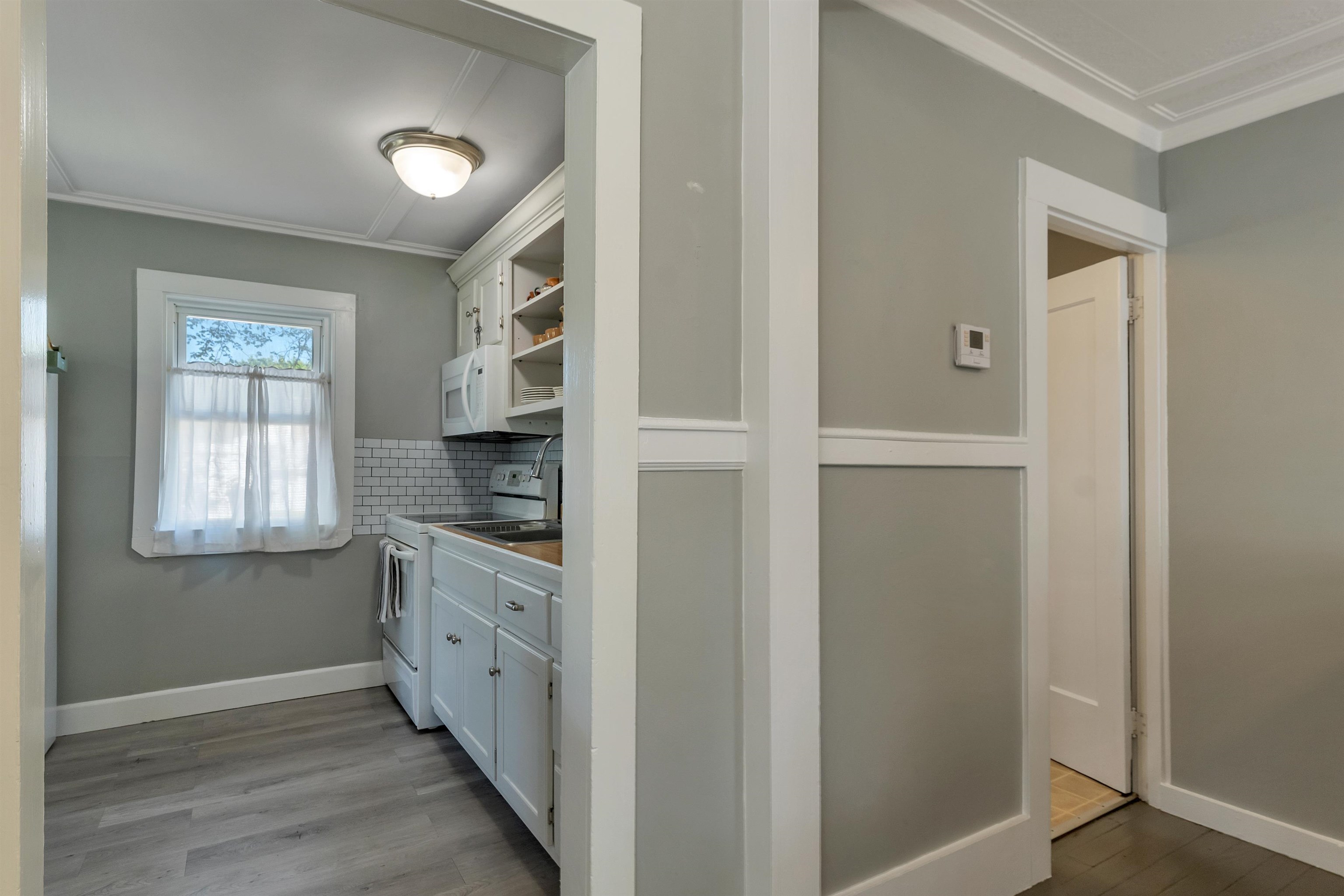 213 Front Street Exeter, NH 03833 - Photo 9 of 48