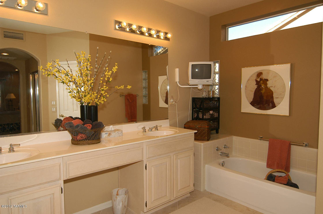 65175 East Emerald Ridge Drive Tucson, AZ 85739 - Photo 21 of 37