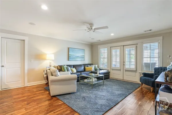 $975,000 | 19 Grand Lake Circle, Savannah, GA 31405