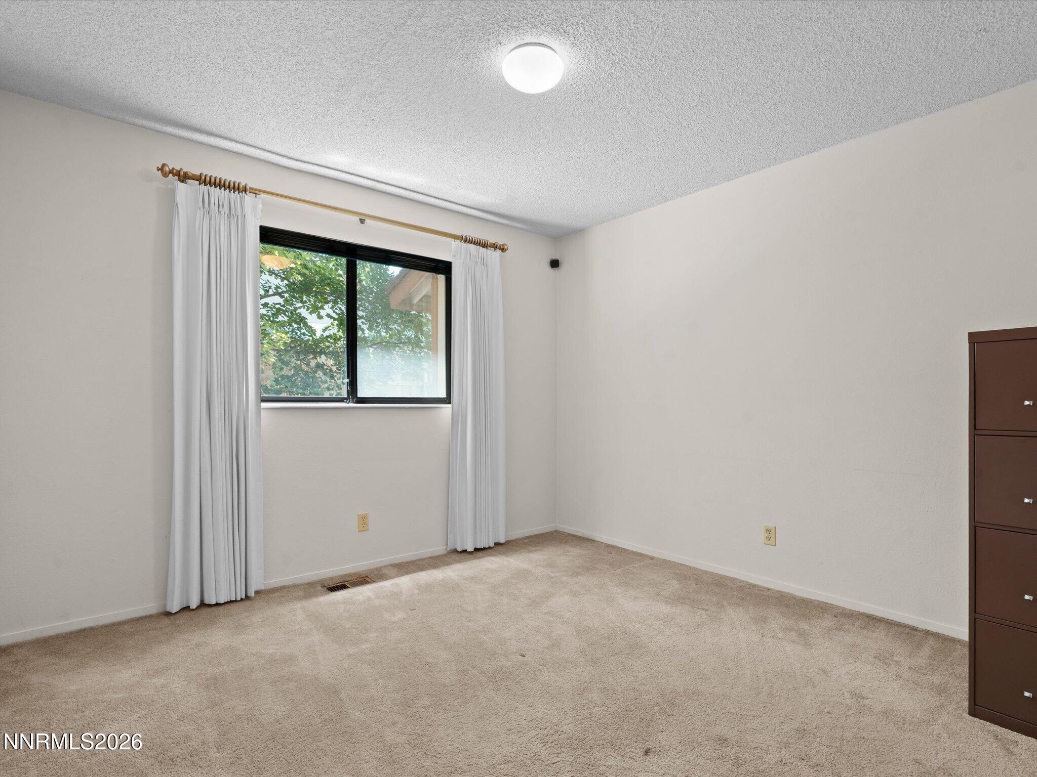 3395 Thornhill Drive Reno, NV 89509 - Photo 45 of 54 42-3395 Thornhill Dr-145