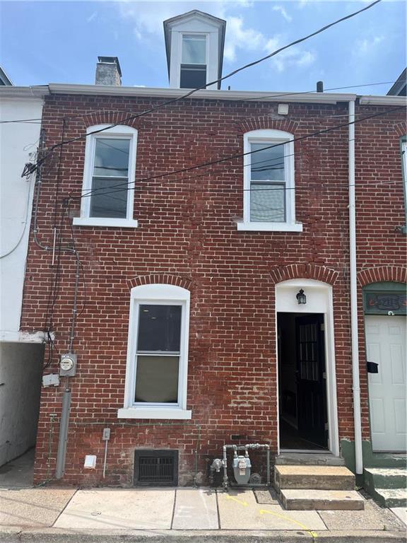 213 North Peach Street, Allentown, PA 18102 Compass