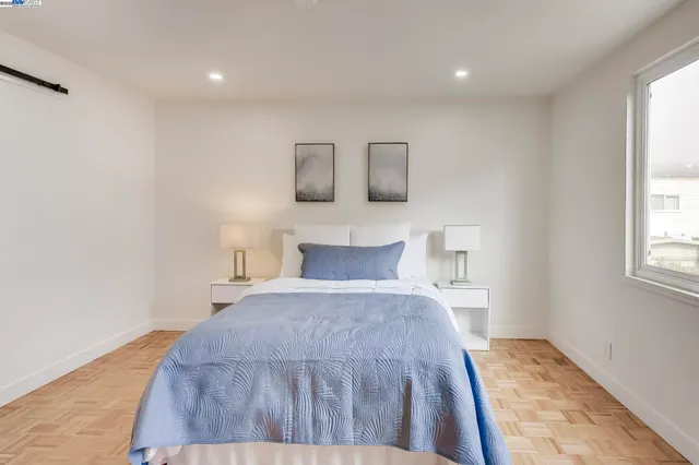 $1,198,000 | 325 1st Avenue, Daly City, CA 94014