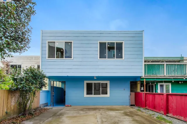 $1,198,000 | 325 1st Avenue, Daly City, CA 94014