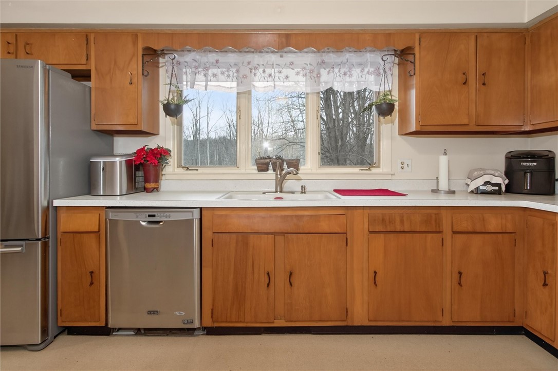 4600 Ontario Center Road Walworth, NY 14568 - Photo 22 of 48 Dishwasher for the convenience