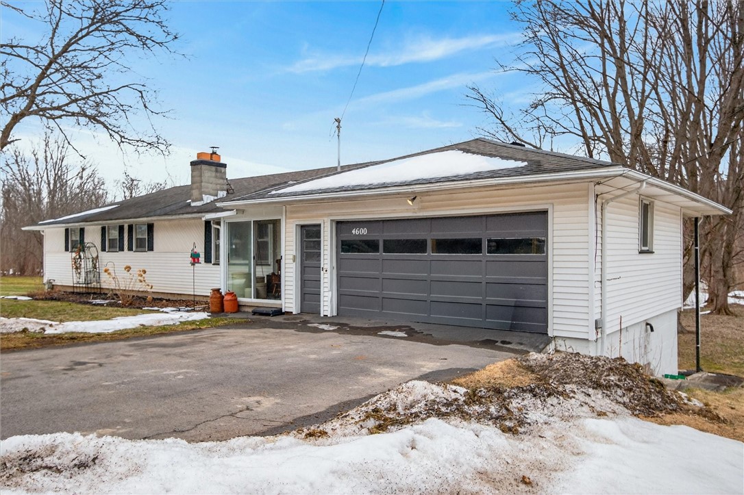 4600 Ontario Center Road Walworth, NY 14568 - Photo 3 of 48 Huge Garage & another garage underneath