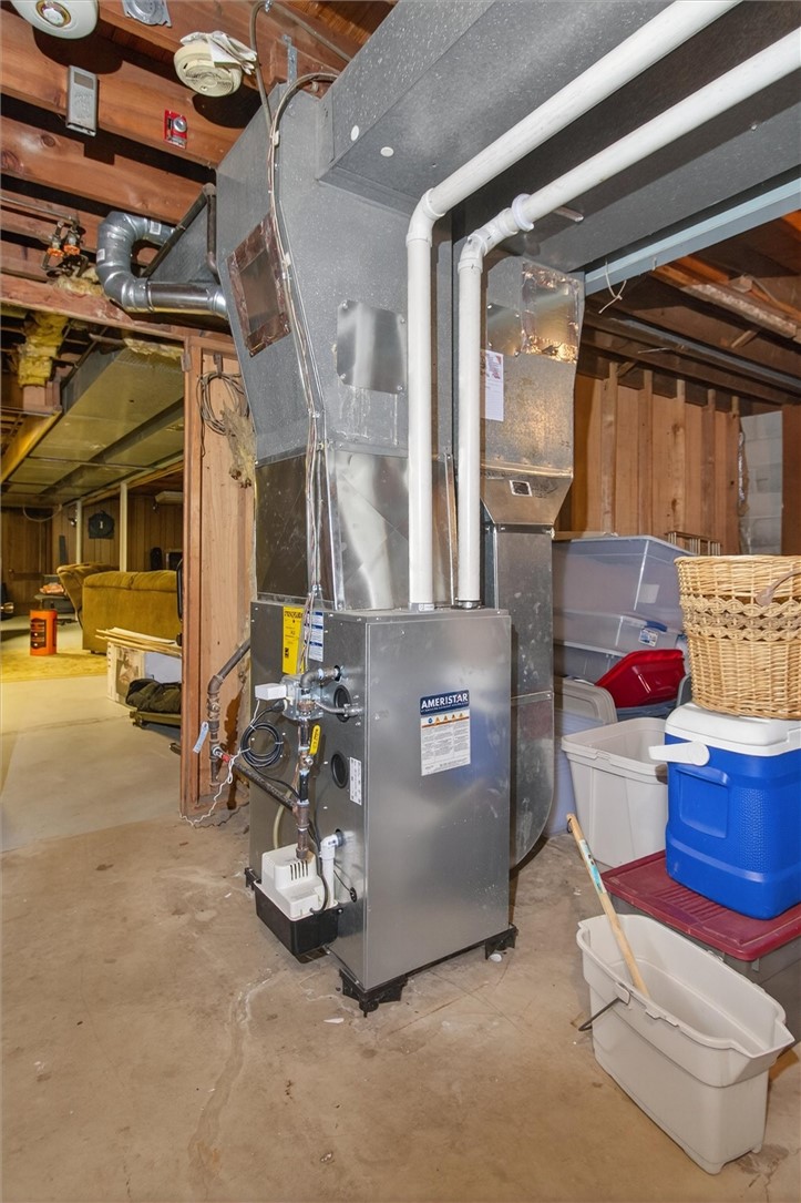 4600 Ontario Center Road Walworth, NY 14568 - Photo 42 of 48