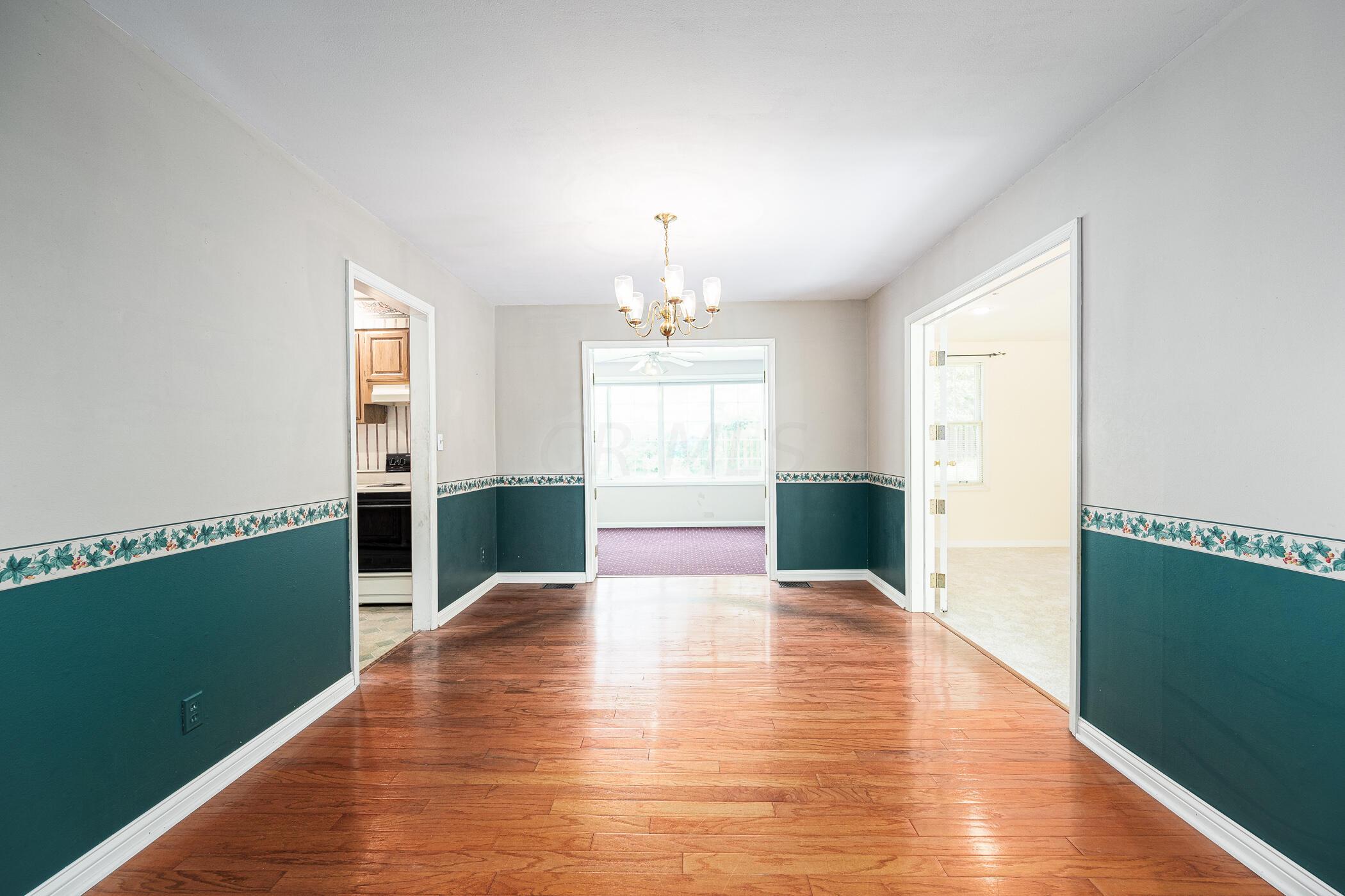 1904 Malvern Road Columbus, OH 43221 - Photo 15 of 55 Dining Room