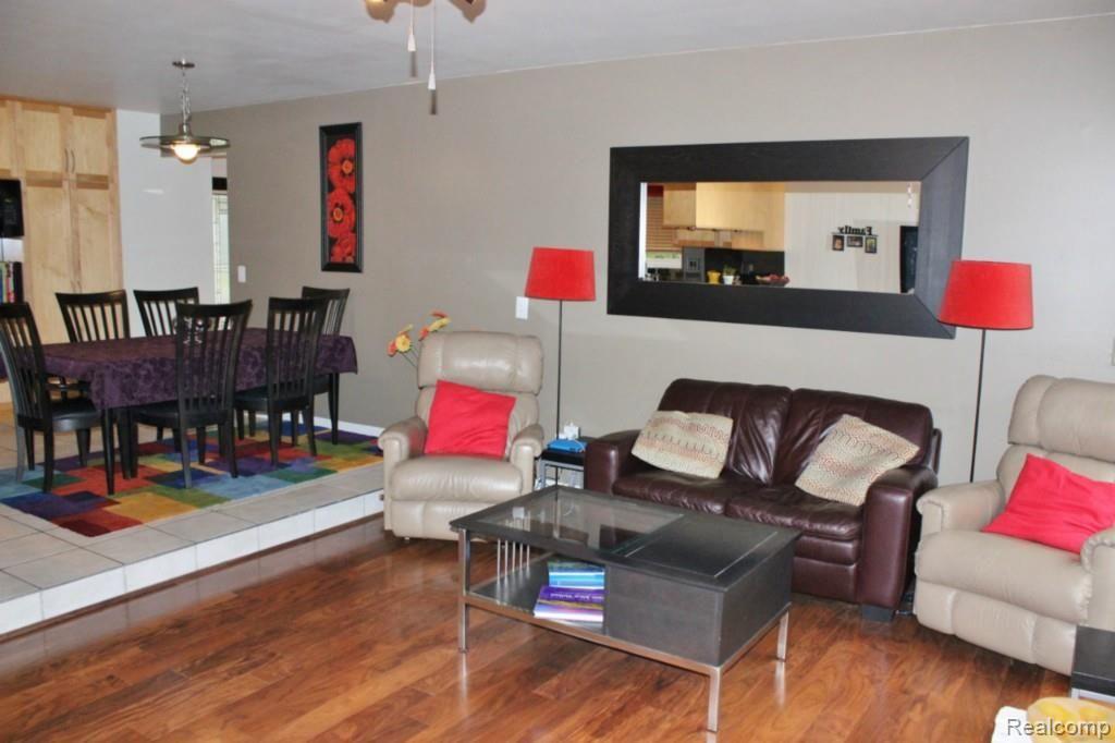 2439 Wortham Drive Rochester, MI 48307 - Photo 6 of 30 Wortham 15 mile 024 (1280x853).jpg