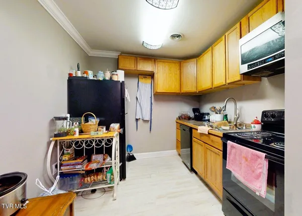 $589,900 | 620 Lovers Lane, Greeneville, TN 37743