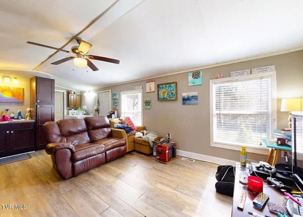 $589,900 | 620 Lovers Lane, Greeneville, TN 37743