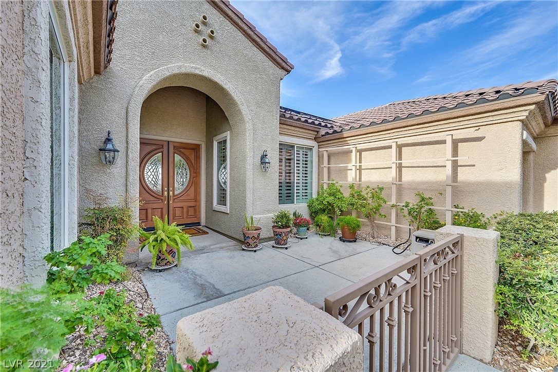 3004 Fort Stanwix Road Henderson, NV 89052 - Photo 3 of 45 Gallery Image 3
