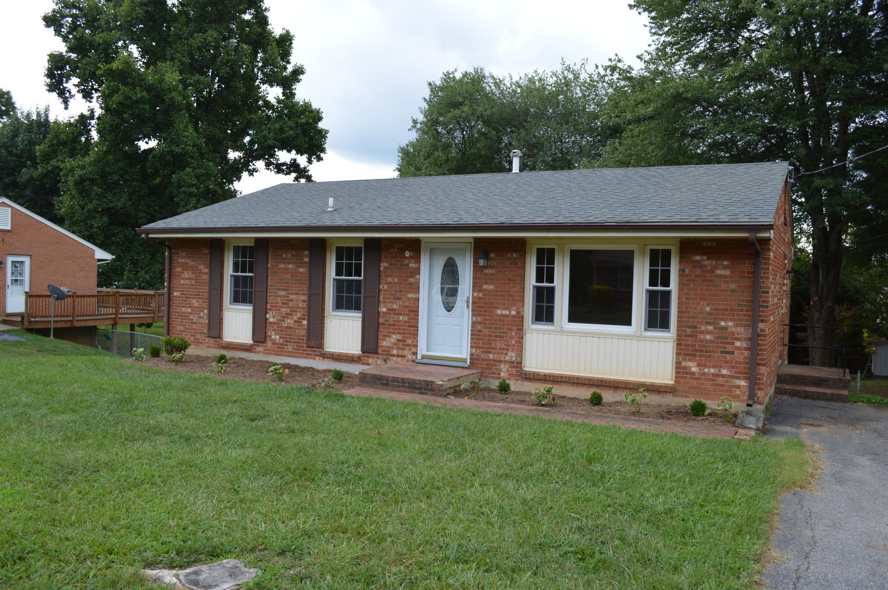 520 Olney Road Vinton, VA 24179 - Photo 2 of 29 a view of a house with a yard