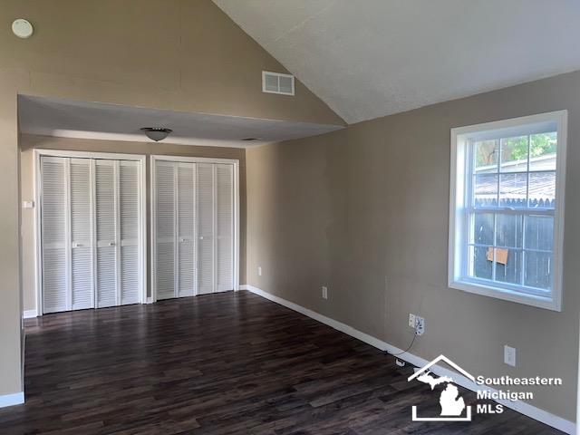978 Division Street Adrian, MI 49221 - Photo 11 of 25