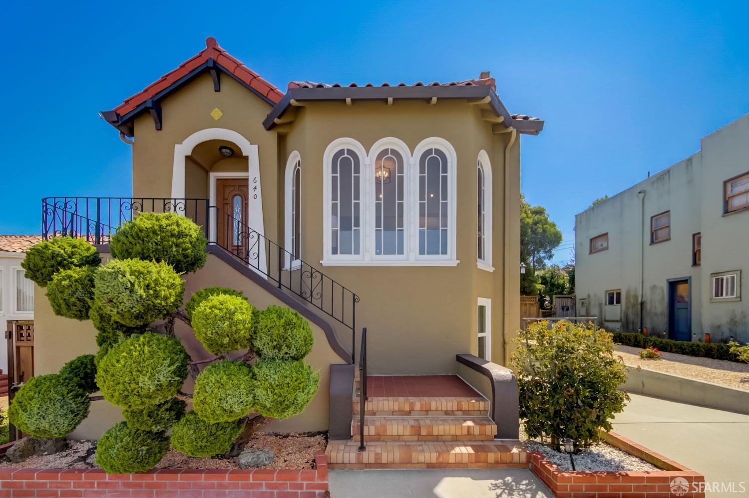 640 Victoria Street San Francisco, CA 94127 - Photo 1 of 40 a view of a house with a yard