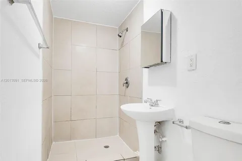 $1,250 | 50 Northwest 79th Street, Unit 4, Miami, FL 33150