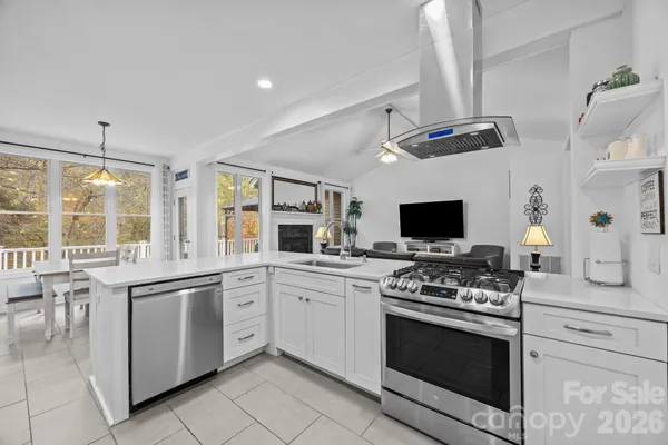 $699,000 | 403 Canonero Drive, Fairview, NC 28730