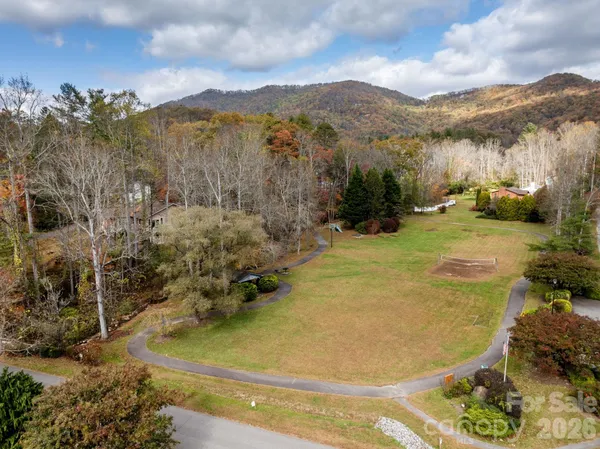 $699,000 | 403 Canonero Drive, Fairview, NC 28730