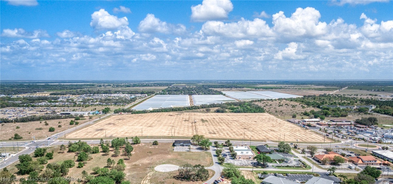 3593 Desoto Road Sebring, FL 33870 - Photo 7 of 15 a view of a city with lots of green space