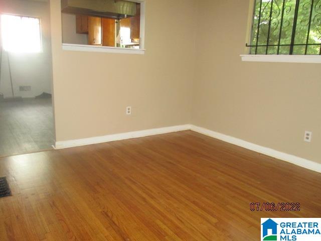 1121 68th St Ens Birmingham, AL 35228 - Photo 3 of 10