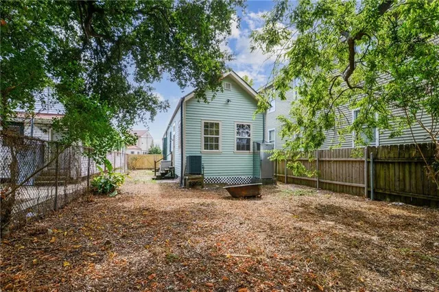 $2,100 | 1659 North Galvez Street, New Orleans, LA 70119