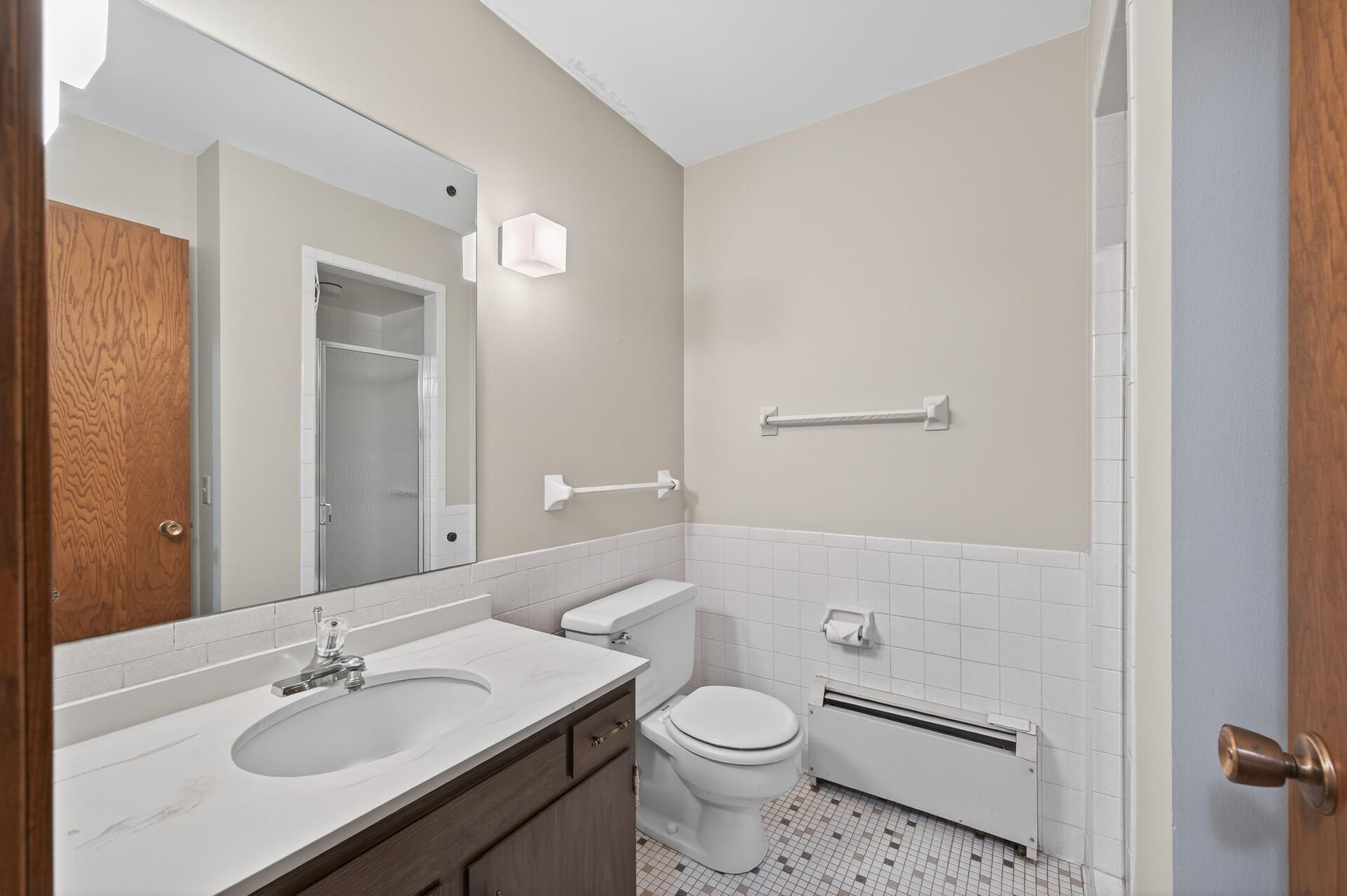 2220 Midland Grove Road, Unit 304 Roseville, MN 55113 - Photo 16 of 30