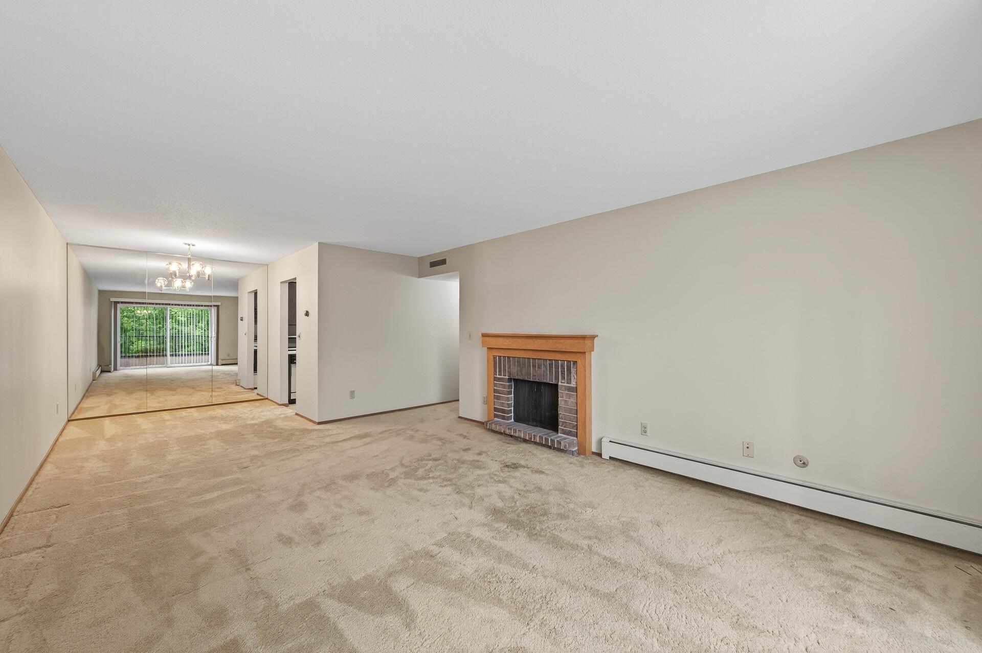 2220 Midland Grove Road, Unit 304 Roseville, MN 55113 - Photo 8 of 30