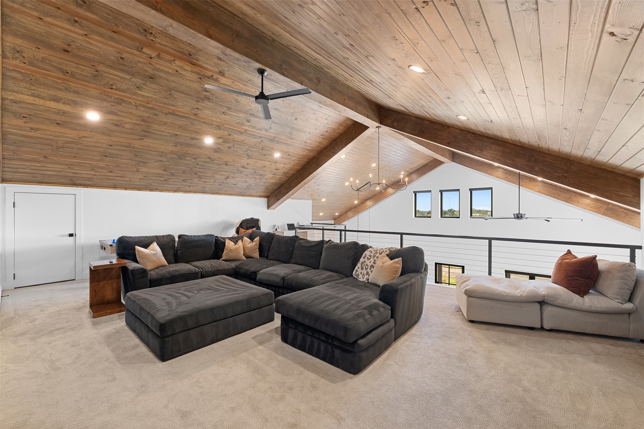 2134 Carter Road Bellville, TX 77418 - Photo 23 of 38 a living room with furniture