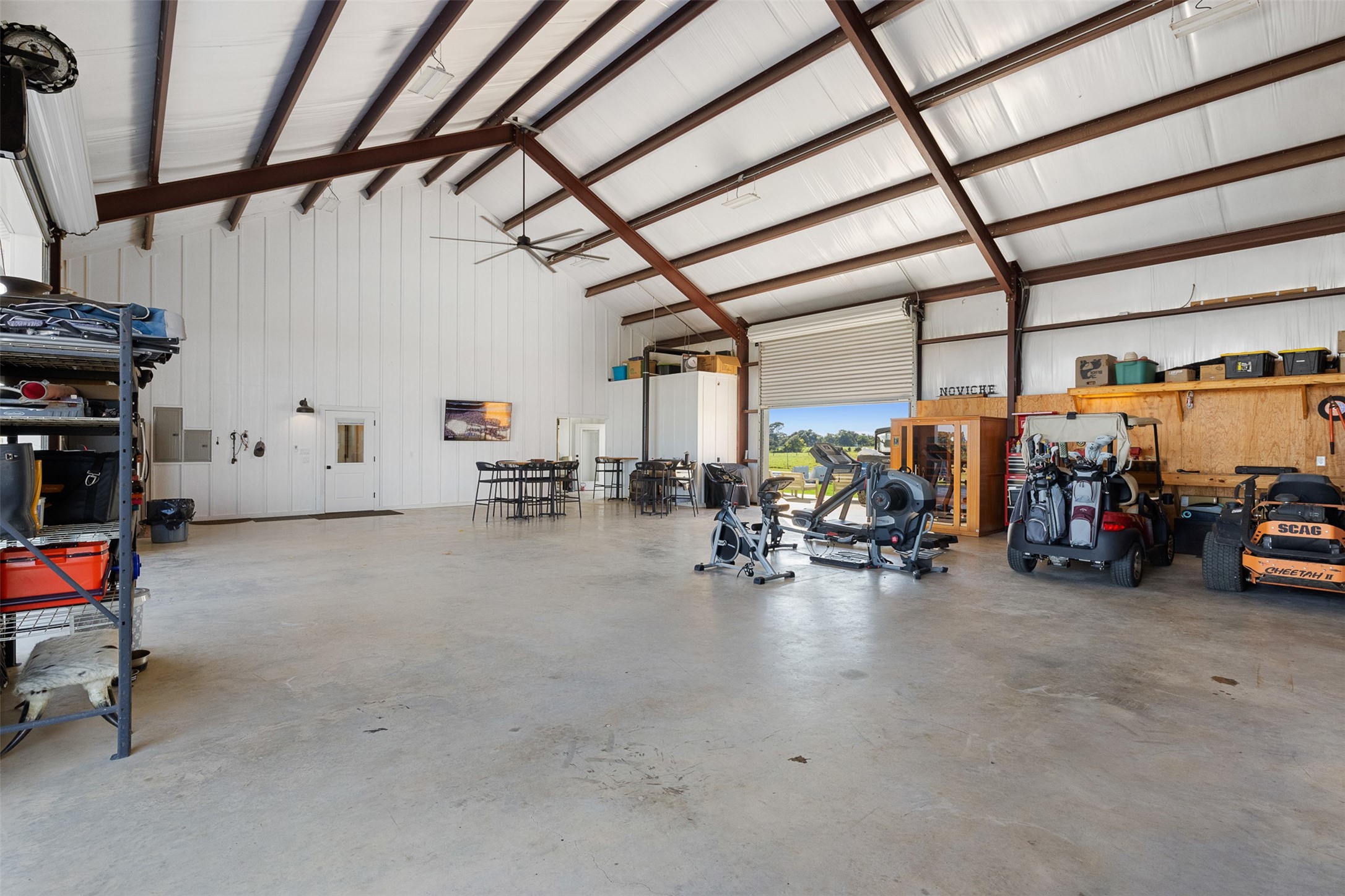 2134 Carter Road Bellville, TX 77418 - Photo 32 of 38 a view of car garage