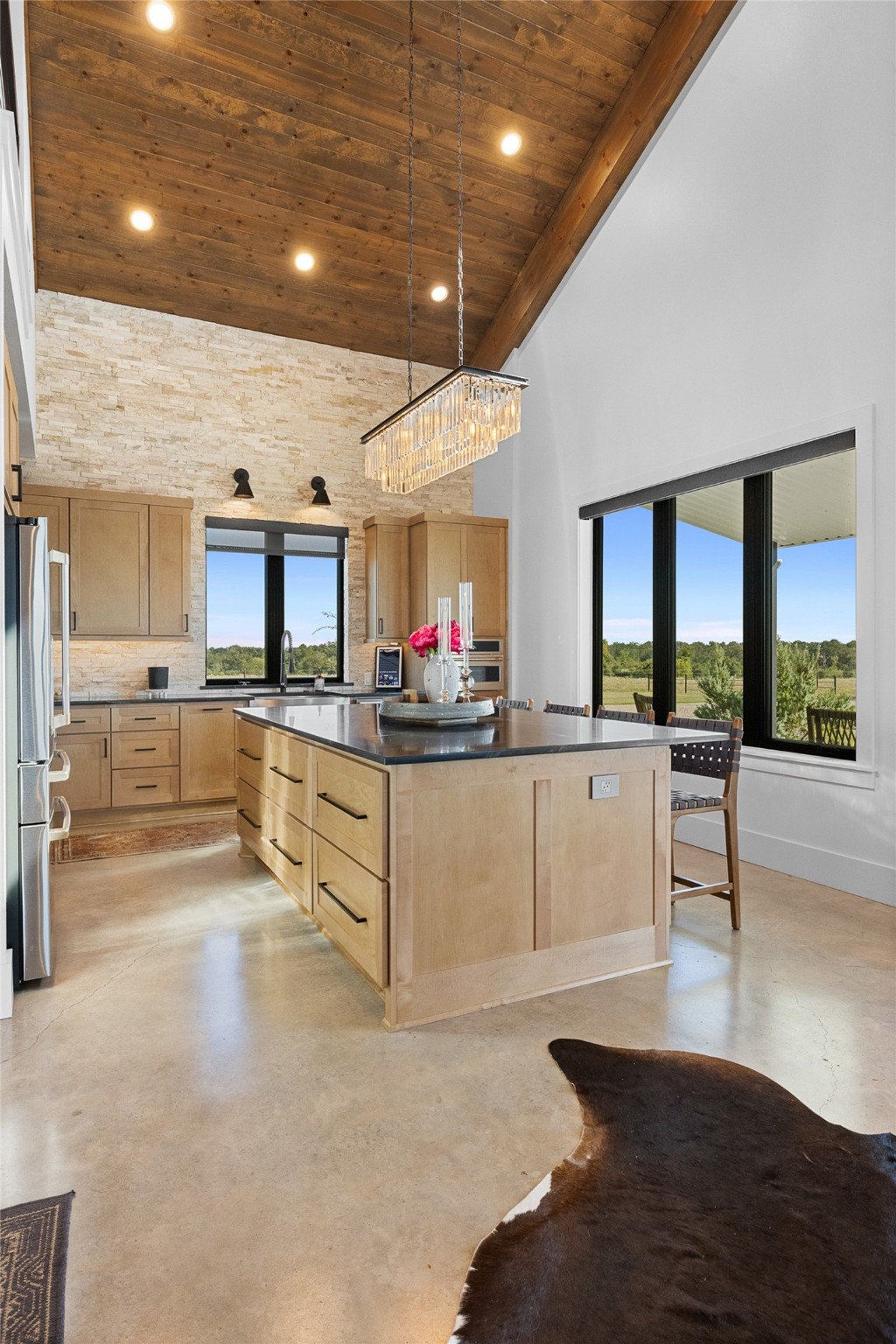 2134 Carter Road Bellville, TX 77418 - Photo 8 of 38 a large white kitchen with a large window