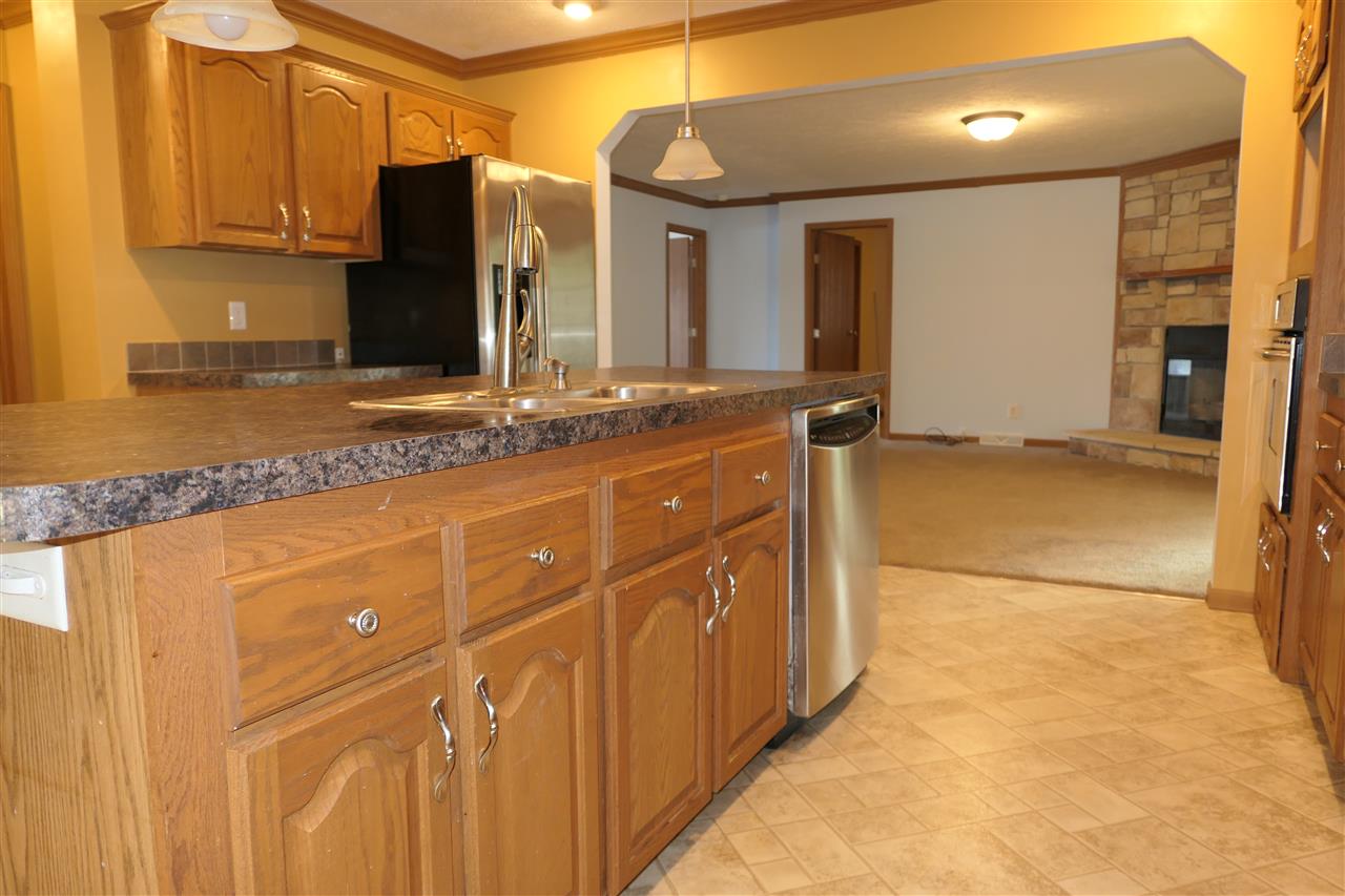 1748 South Coleman Road Shepherd, MI 48883 - Photo 14 of 42 1875210-13.JPG