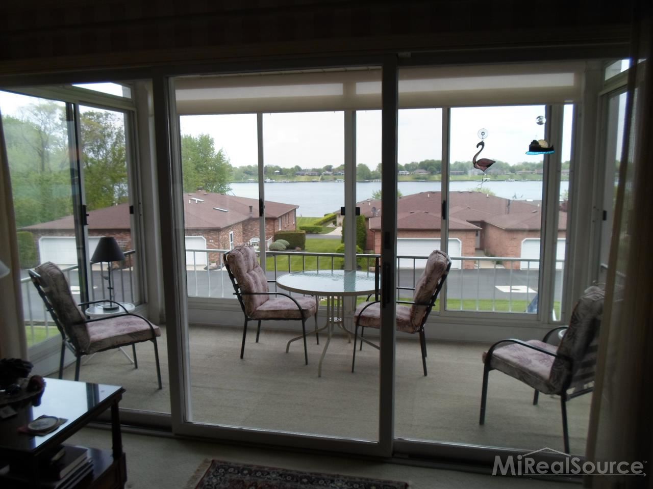 1935 River Road, Unit 5 St. Clair, MI 48079 - Photo 9 of 29 31195246-8.JPG