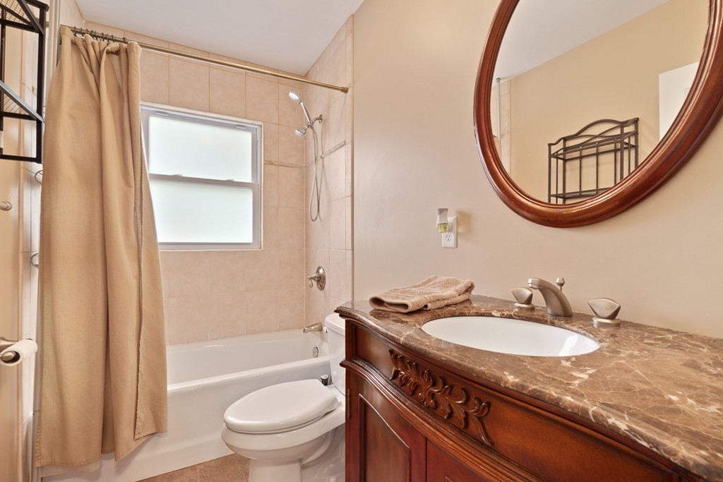 2 Bates Road, Unit 2 Winchester, MA 01890 - Photo 20 of 33 Gallery Image 20