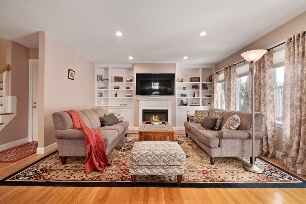 2 Bates Road, Unit 2 Winchester, MA 01890 - Photo 8 of 33 Gallery Image 8