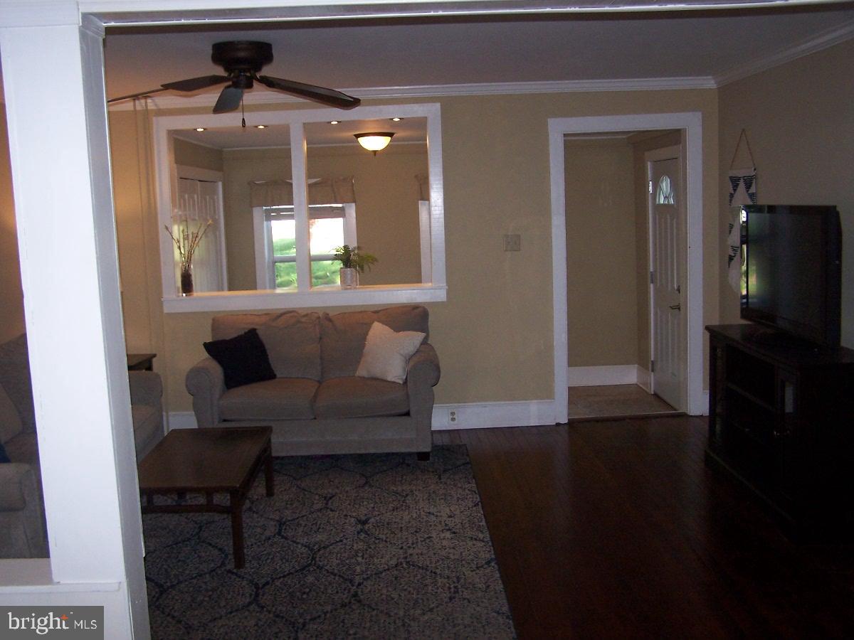 415 Washington Street Spring City, PA 19475 - Photo 23 of 37